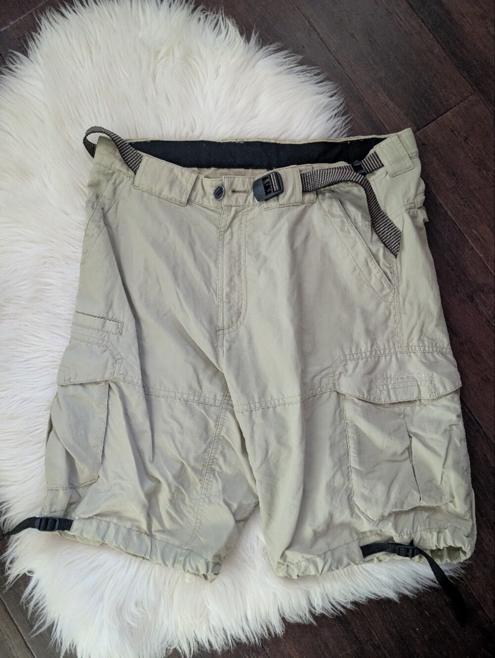Exofficio 100% Nylon Insect Repellent Cargo Khaki Shorts 32